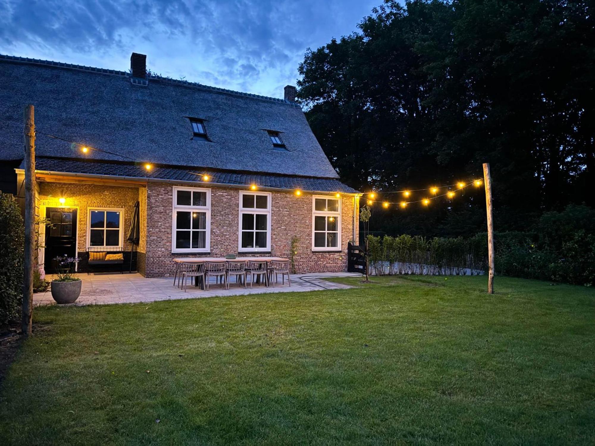 Het Hoevehuys Wagenberg Exterior photo